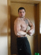 Tobi024 sucht Sex Kontakt