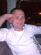 charly83 sucht Sex Kontakt