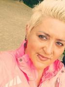 Chrissi45 sucht Sex Kontakt