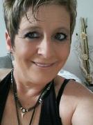 Lilly2907 sucht Sex Kontakt