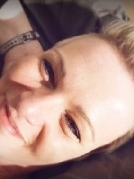 Niccie sucht Sex Kontakt