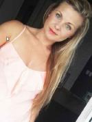 Pinkrosa sucht Sex Kontakt